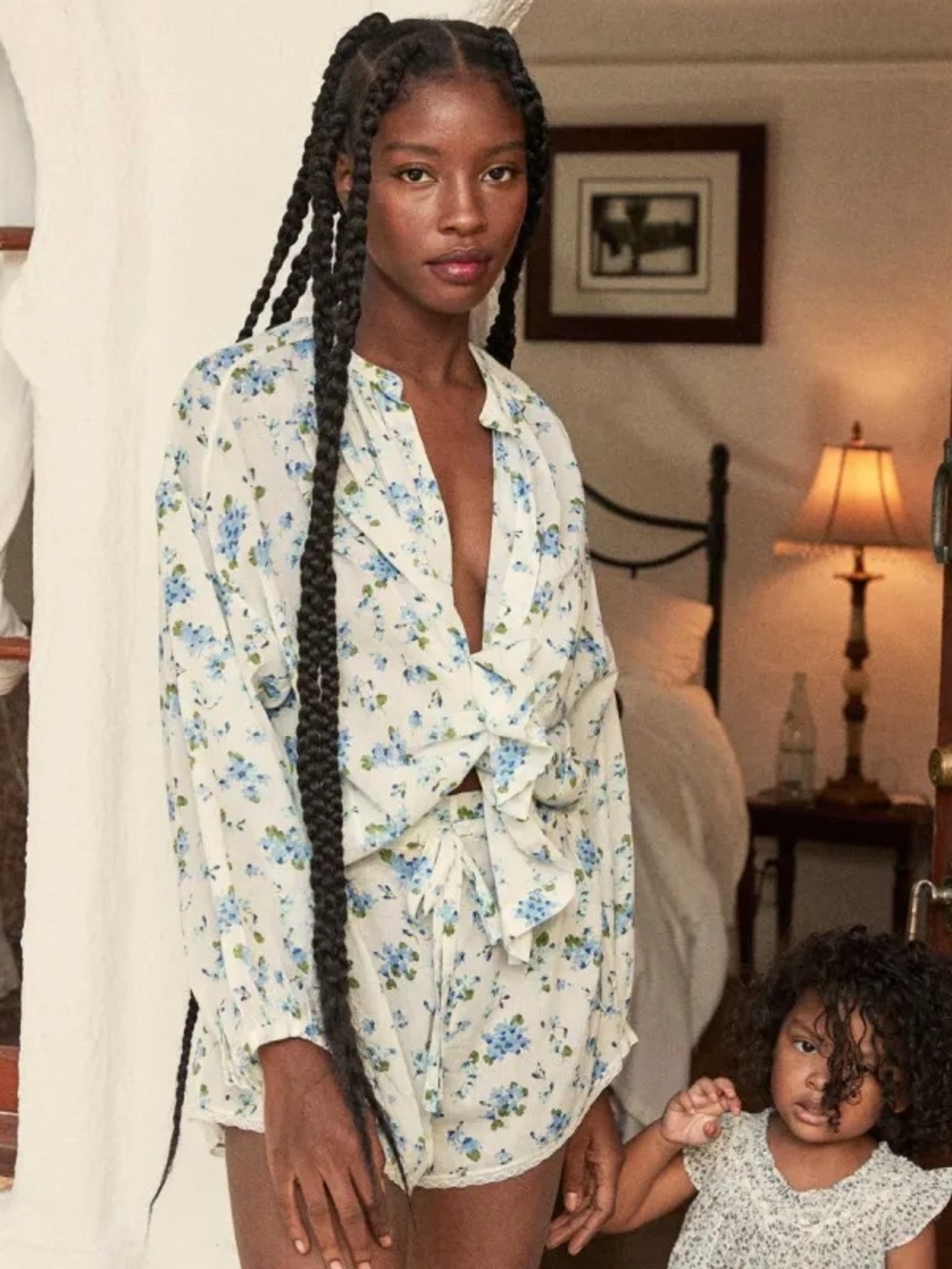 Doen White Floral Tie-Front Blouse and shorts SET with Blue and Green Print